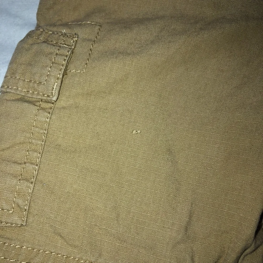 The Children's Place size 2T khaki cargo shorts